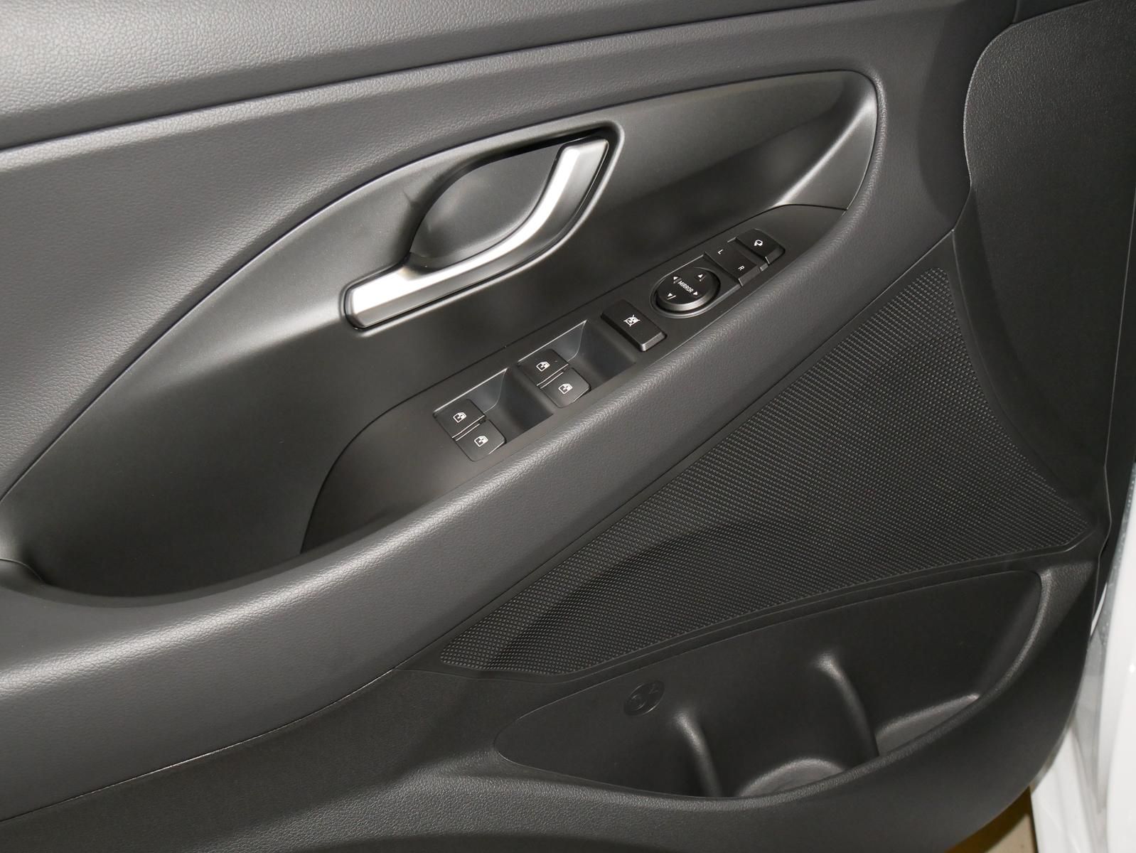 Hyundai i30 – Bild 16