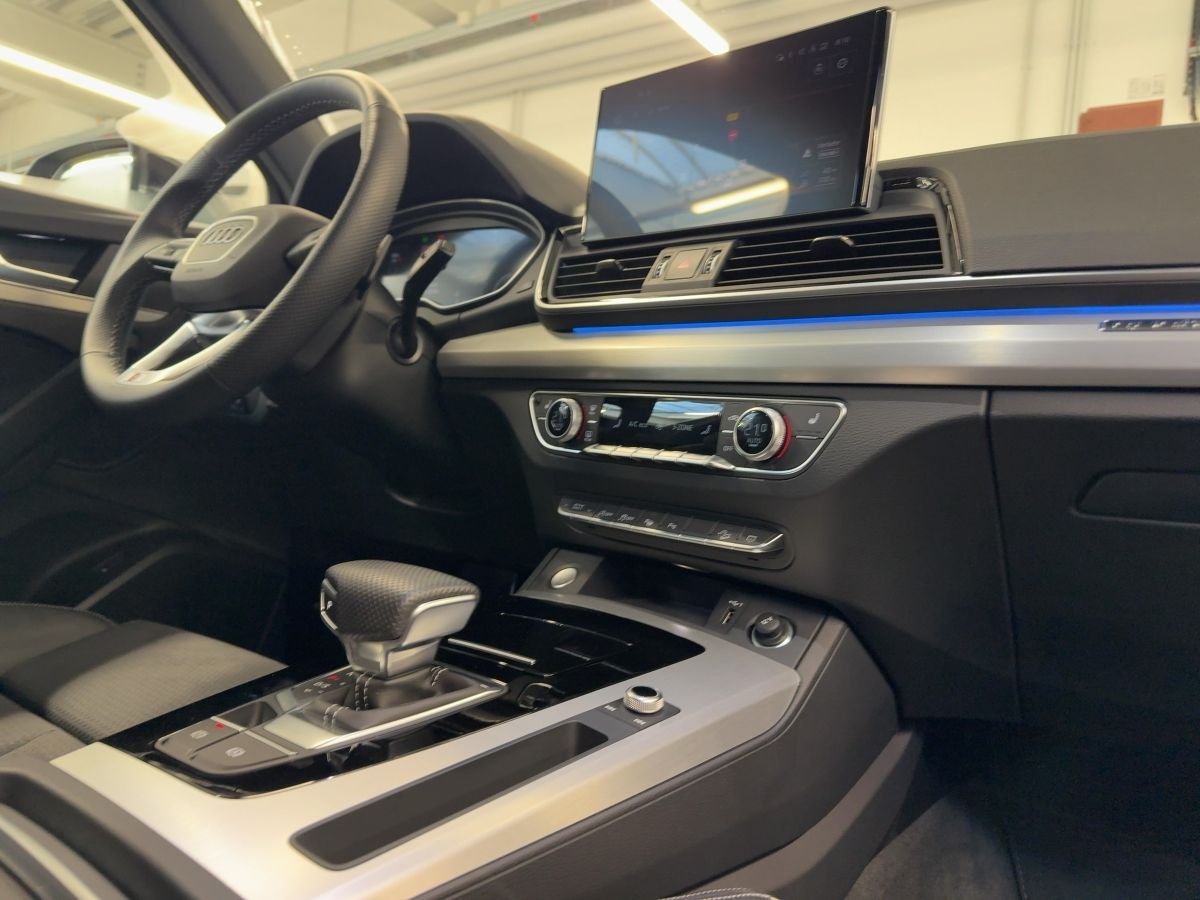 Audi Q5 - Bild 14