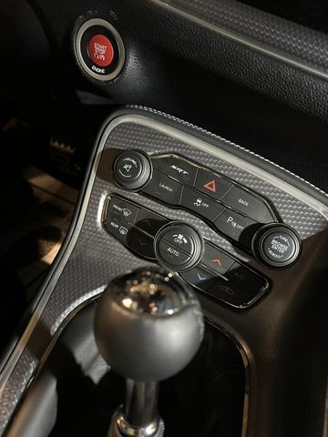 Dodge Challenger Hellcat aus Sammlung Schalter 1740KM!