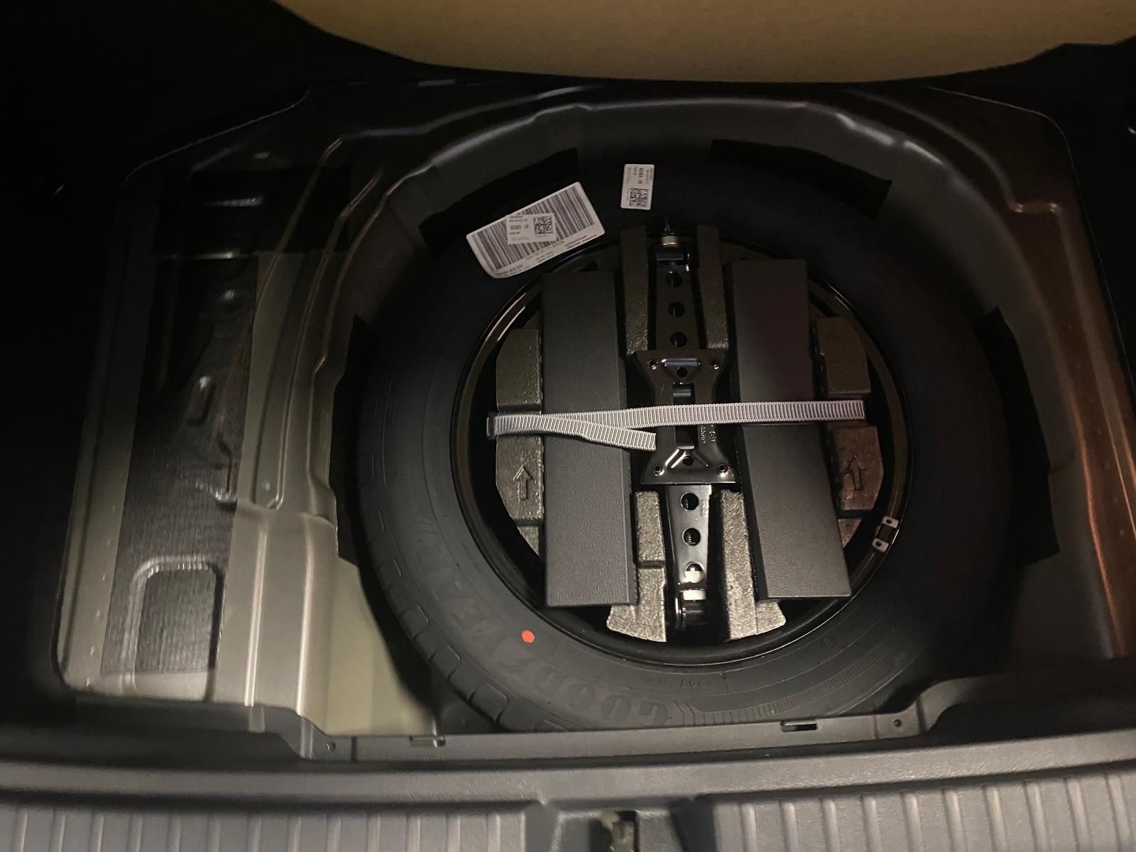 Fahrzeugabbildung SKODA Kamiq 1.0 TSI Essence+GARANTIE bis 2031+100tKM++