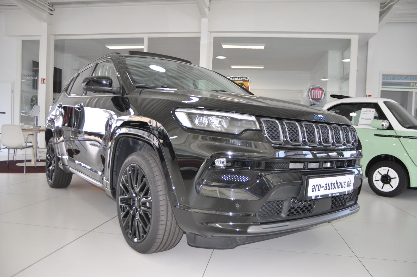 Jeep Compass S Plug-In Hybrid 4WD-Command -View-