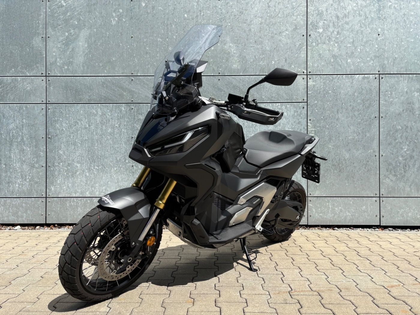 Fahrzeugabbildung Honda ADV 750 - X-ADV 2023