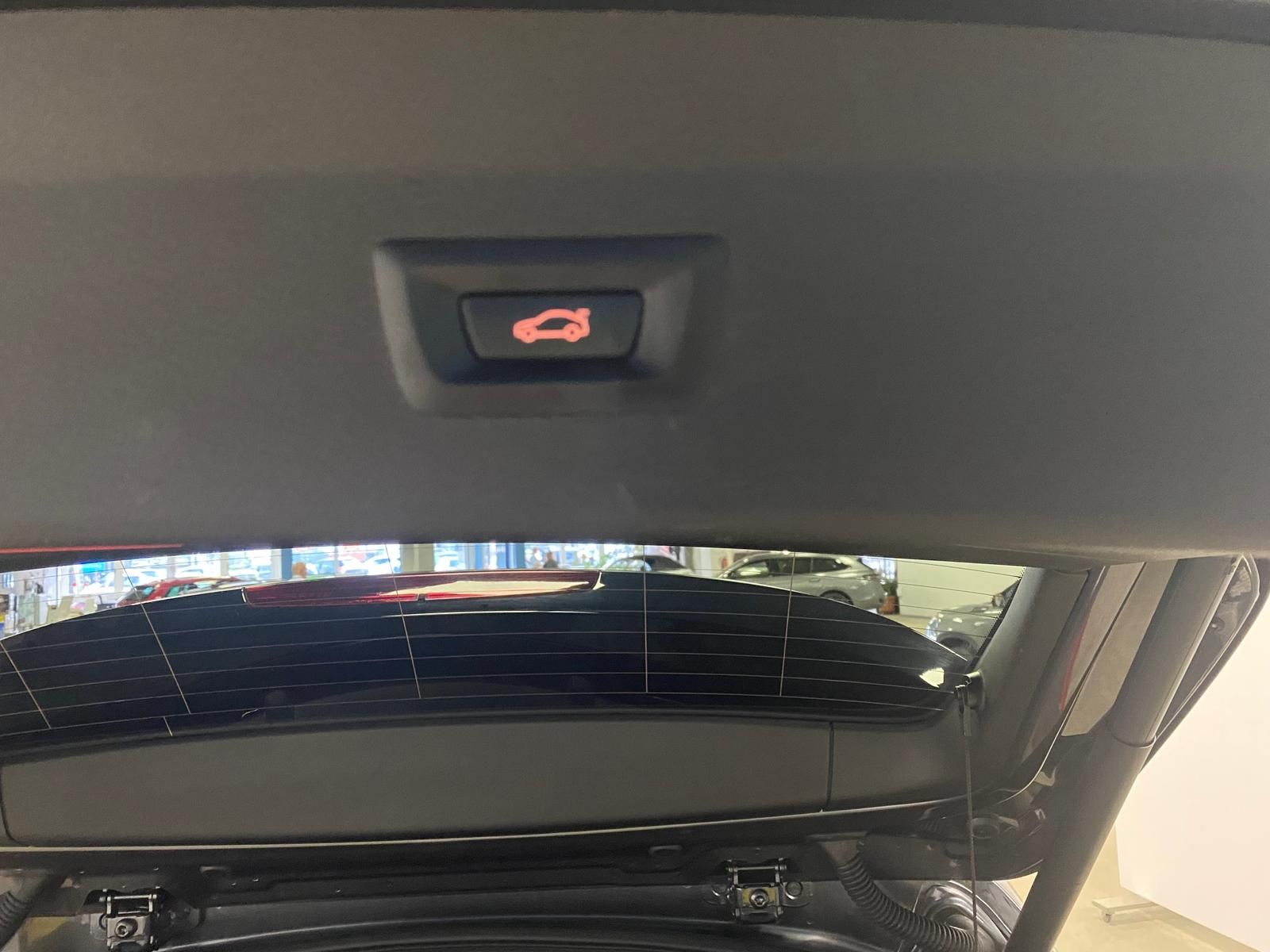 Fahrzeugabbildung BMW X1 sDrive20i M Sport+LEDER+NAVI+KAMERA+M Paket