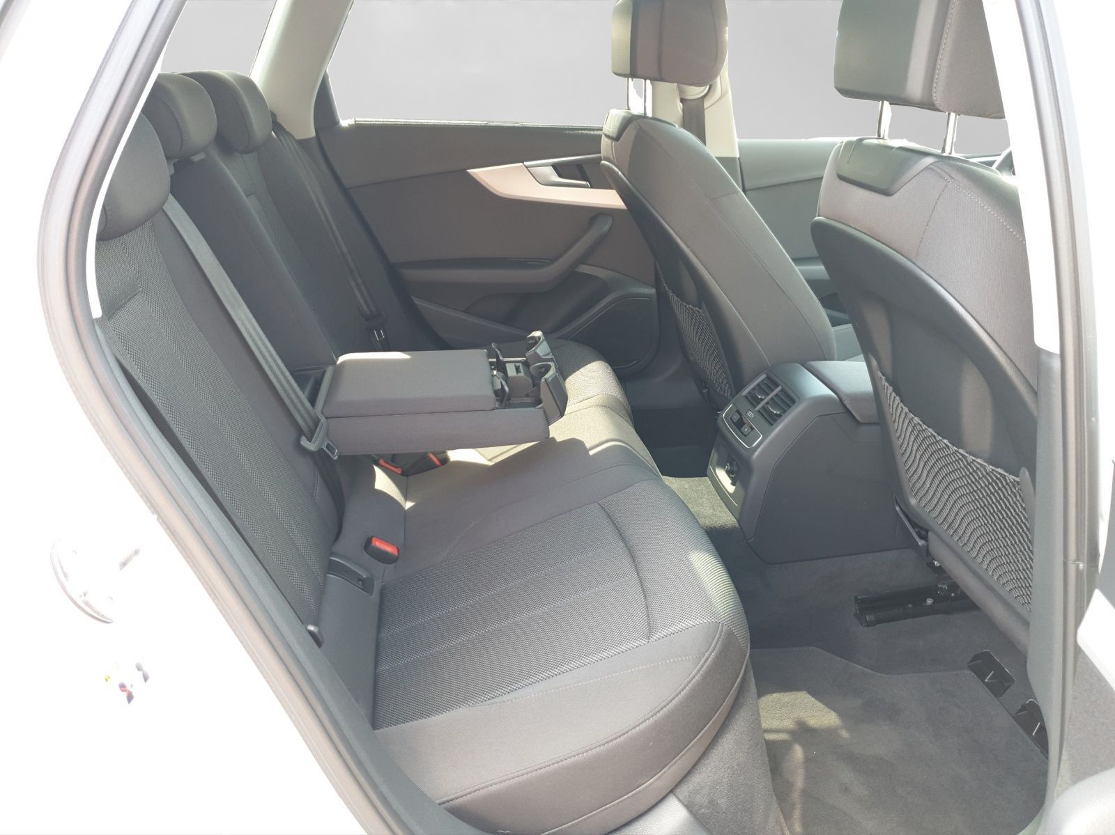 Audi A4 - Bild 7