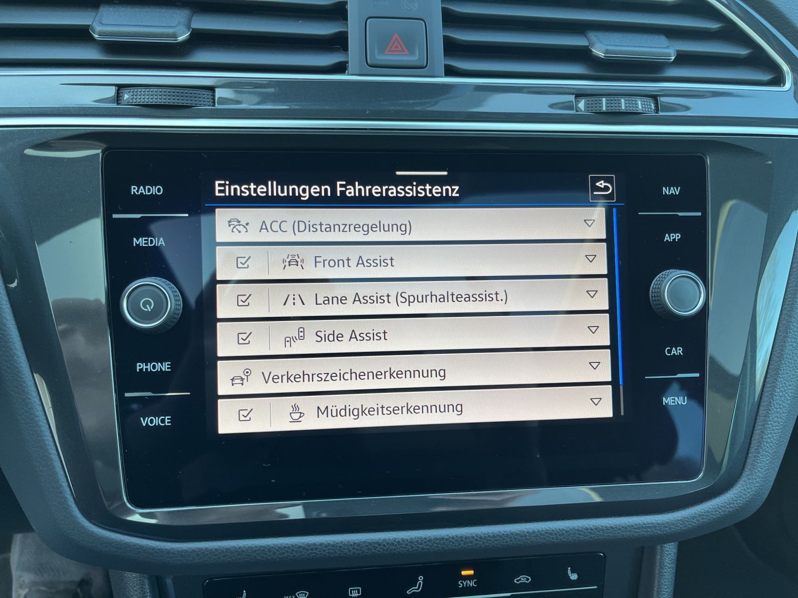 Volkswagen Tiguan - Bild 25