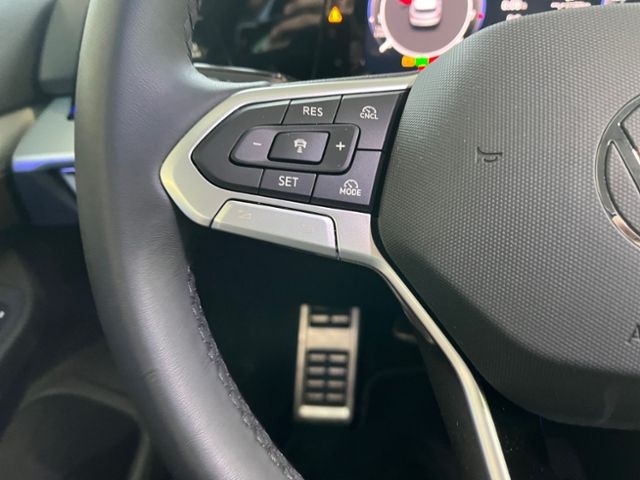 Fahrzeugabbildung Volkswagen Golf 1.5 eTSI DSG ENERGY NAVI GJR LED KAMERA