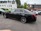 Mercedes-Benz E 400 d 4Matic AMG Line Panoramad. Standheizung - Gebrauchtwagen in Leverkusen