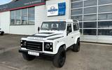 Land Rover Defender 90 S Station Wagon - Land Rover Defender: Allradantrieb
