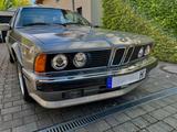 BMW 635 CSI - silberne BMW 635