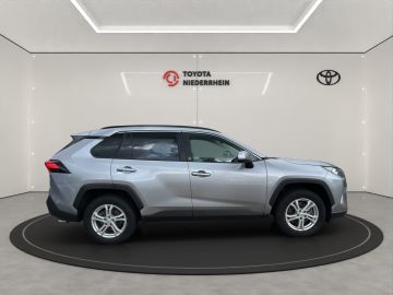 Toyota RAV 4 - 8