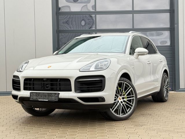 Porsche Cayenne Hybrid Kreide SportDesign HeadUp ACC AHK