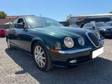 Jaguar S-Type 4.0 V8  1.Hand - Jaguar: Grün