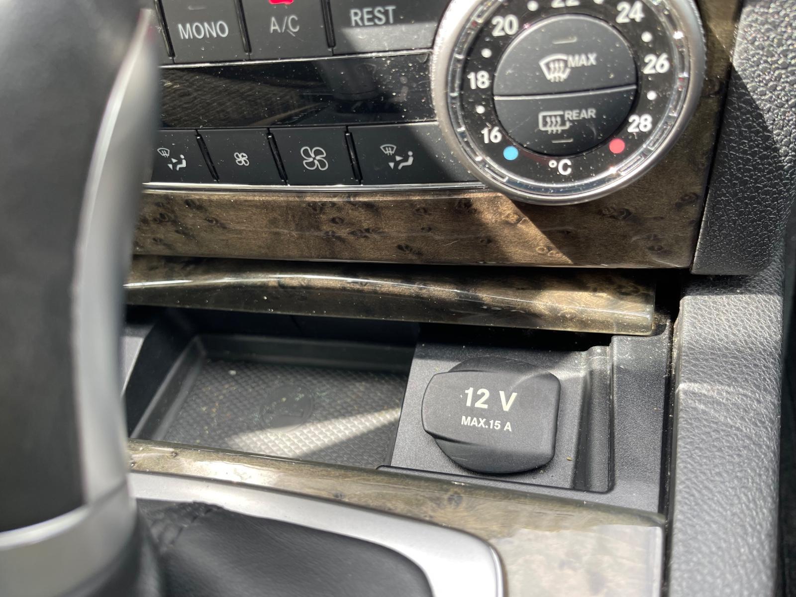 Mercedes-Benz C280 2008 — photo 13