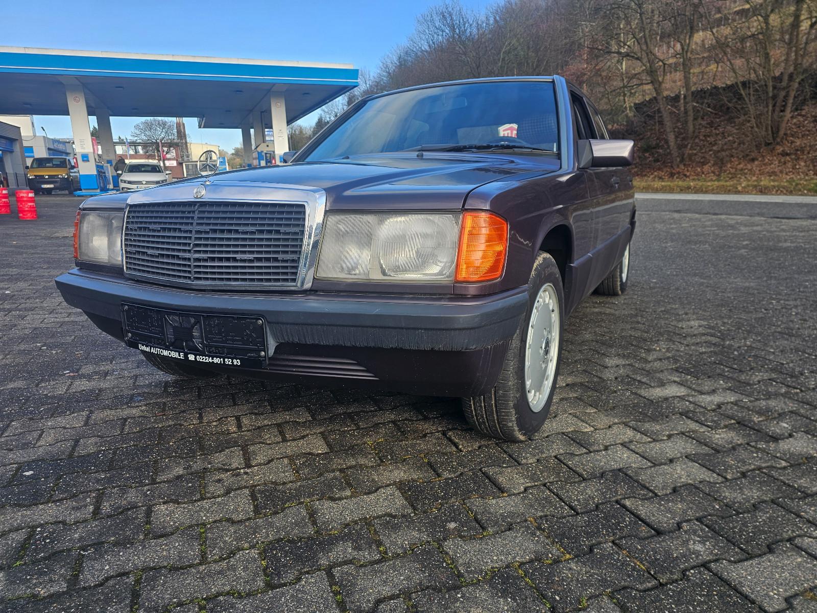 Mercedes-Benz 190