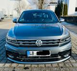 Volkswagen Tiguan Allspace 2.0 TDI SCR DSG R-Line Panorama - VW Tiguan Allspace Gebrauchtwagen in Stuttgart