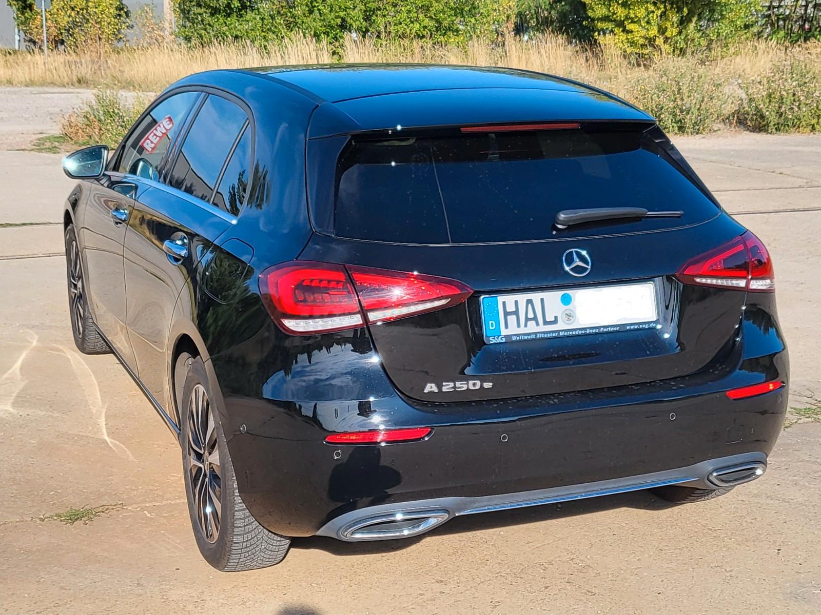 Mercedes-Benz A 250 e DCT Progressive