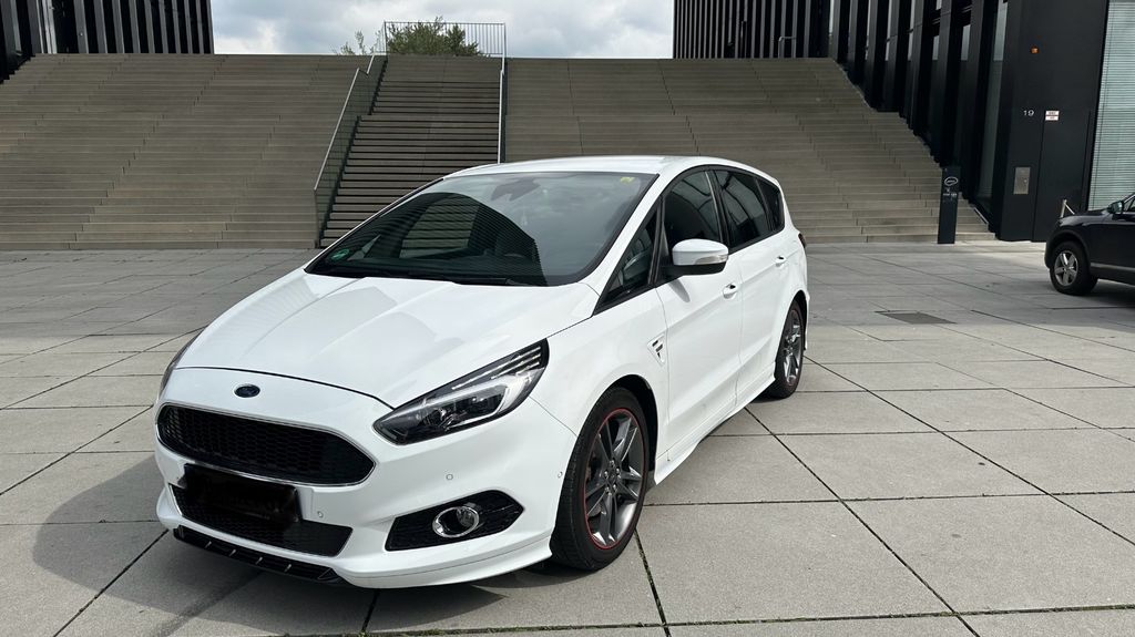 Image of Ford S-Max
