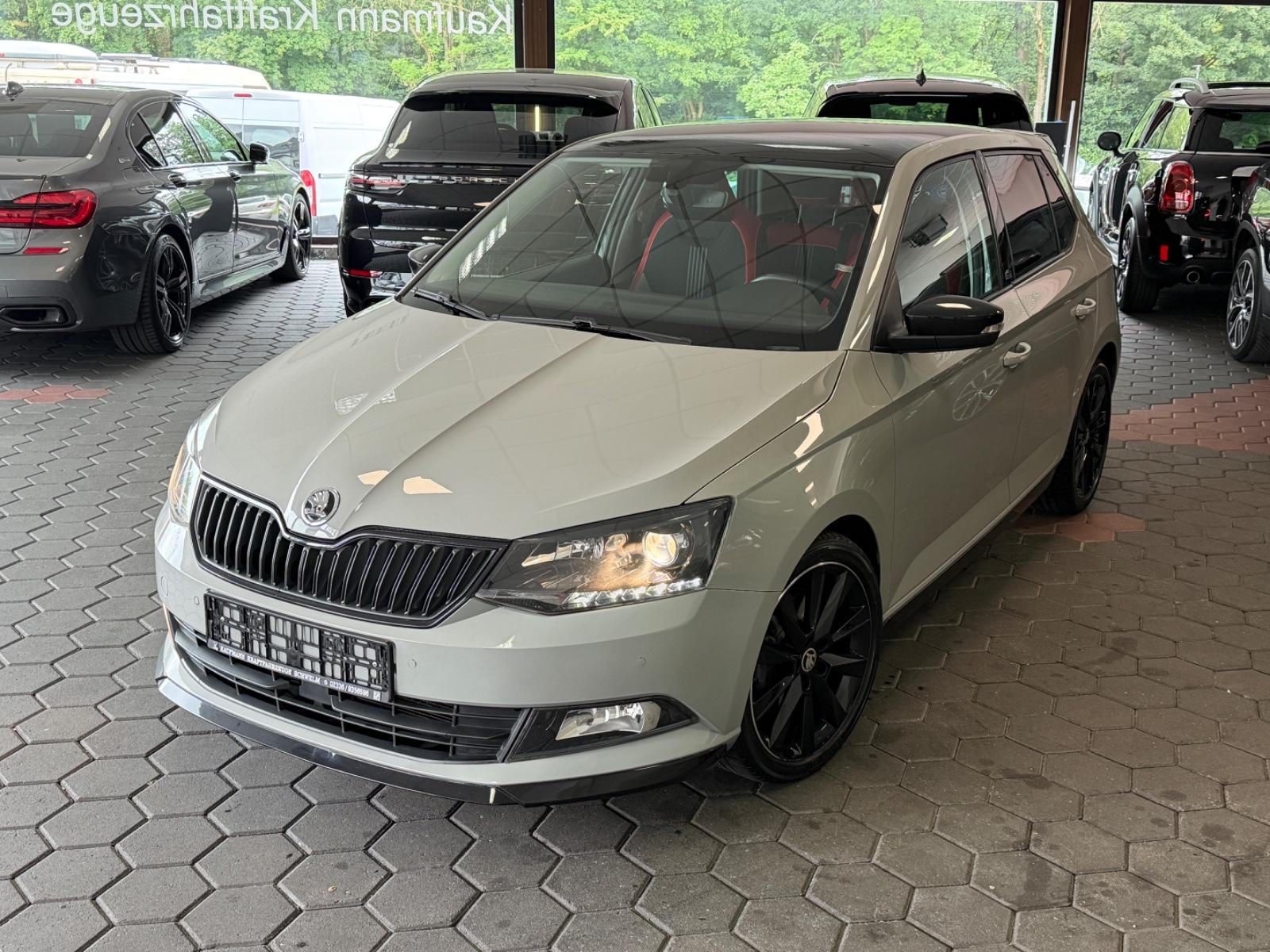 Skoda Fabia Monte Carlo*DSG*PANO*CARPLAY*KEYLESS*PDC*