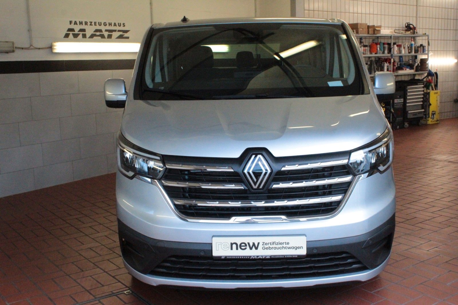 Fahrzeugabbildung Renault Trafic Blue dCi 150 EDC Evo*Automatik*8-Sitzer*