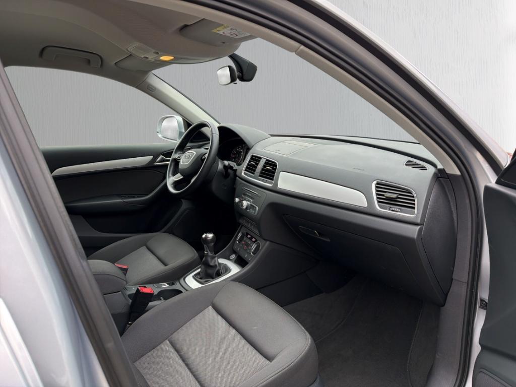 Audi Q3 1.4 TFSI Xen Temp SHZ PDC Klimaauto BT