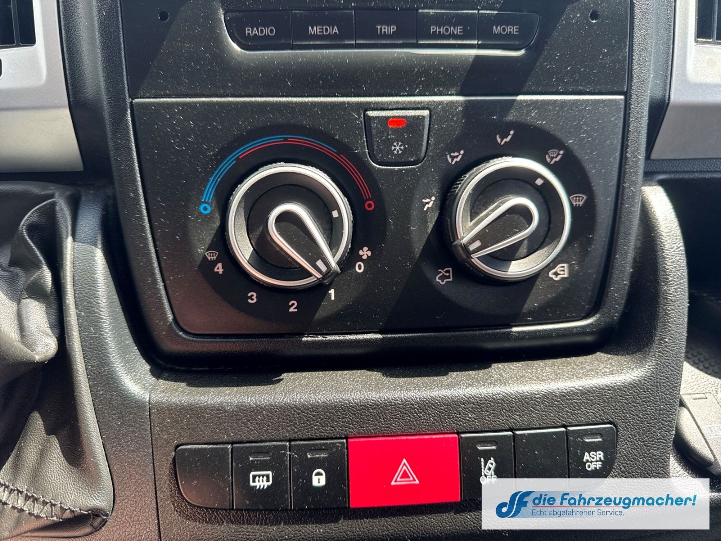 Fahrzeugabbildung Opel Movano C Kasten HKa L2H2 3,5t Edition 2.2 Diesel