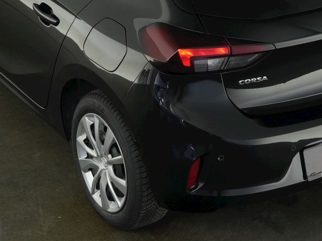 Corsa F EDITION+NAVI+RÜCKFAHRKAMERA+SITZHEIZUNG+