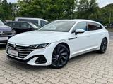 Volkswagen Arteon SB R-Line 4M/MATRIX/AHK/PANO/STANDH/HARMA - mit Diesel-Antrieb: Alcantara, Beheizbares Lenkrad, Kombi