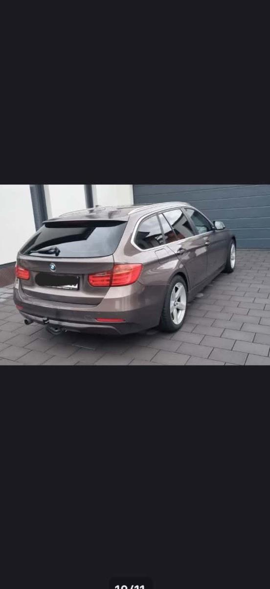 BMW 320 2013 — rear view