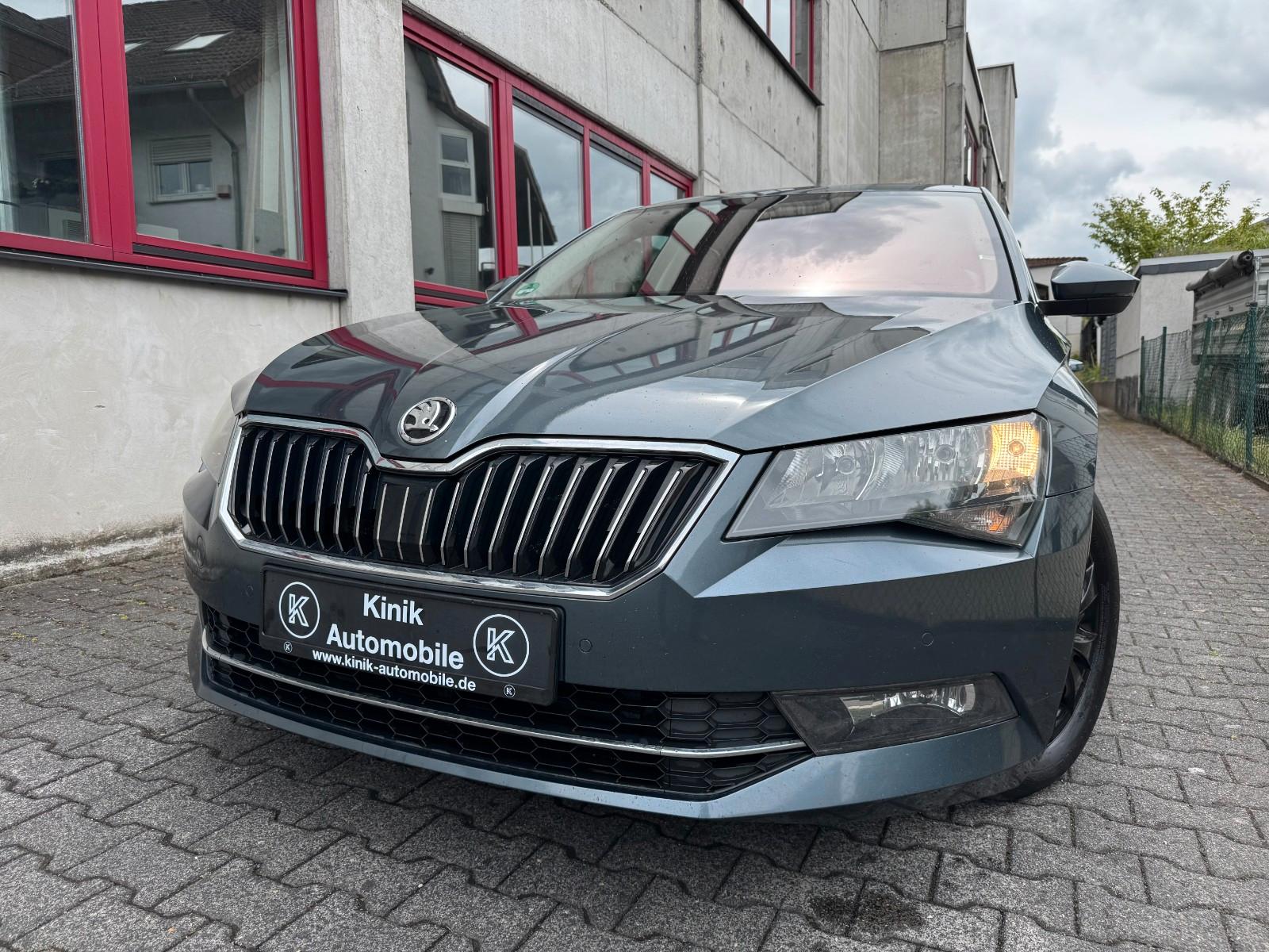 Skoda Superb 1.6 TDI Lim. Ambition 2.HAND~NAVI~RFK~PDC