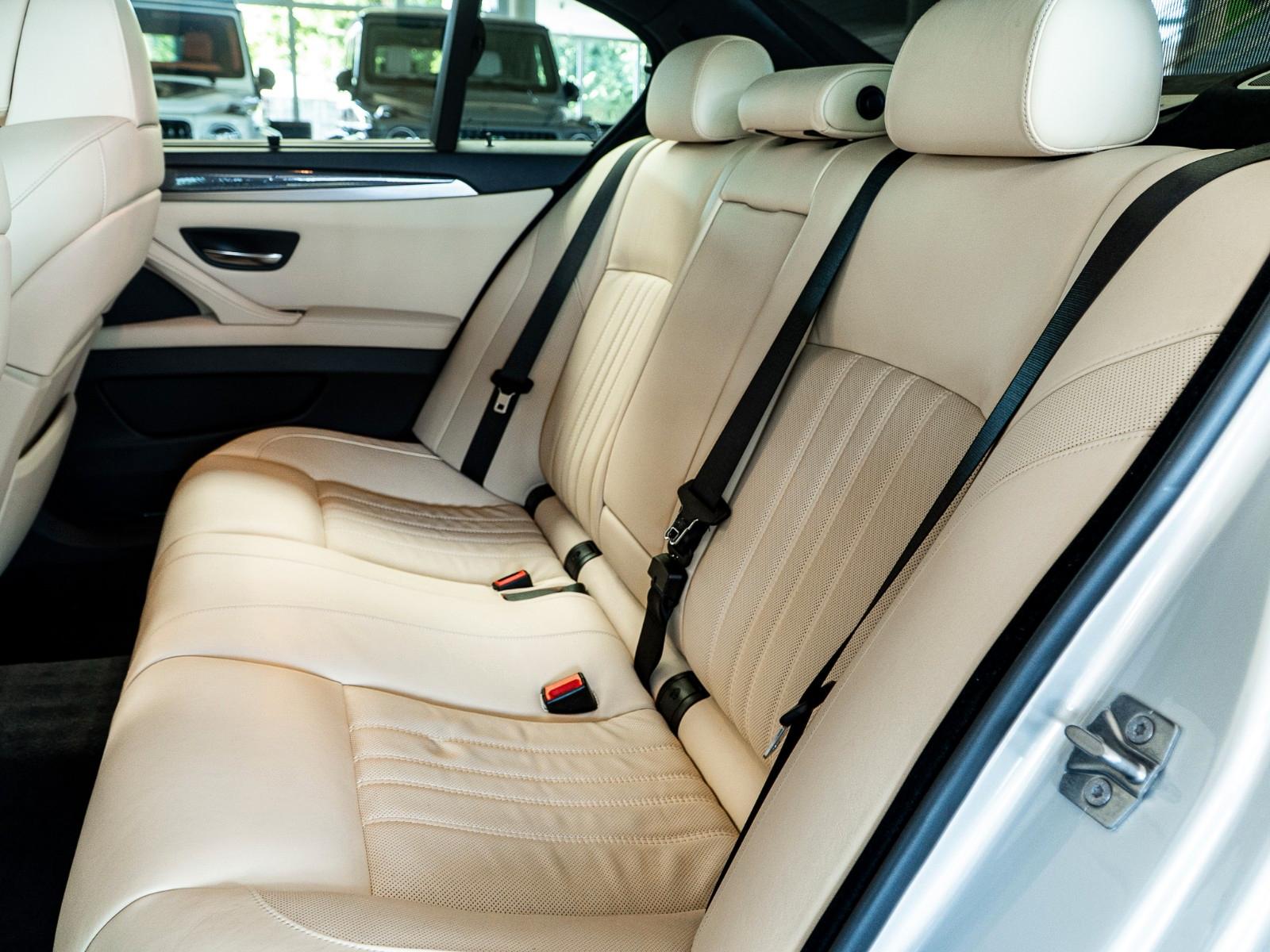 BMW M5 F10 V8 560 ch • 38 600 km • BMW Individual • Cuir Merino • Head-up • Sièges chauffants & ventilés • 20"