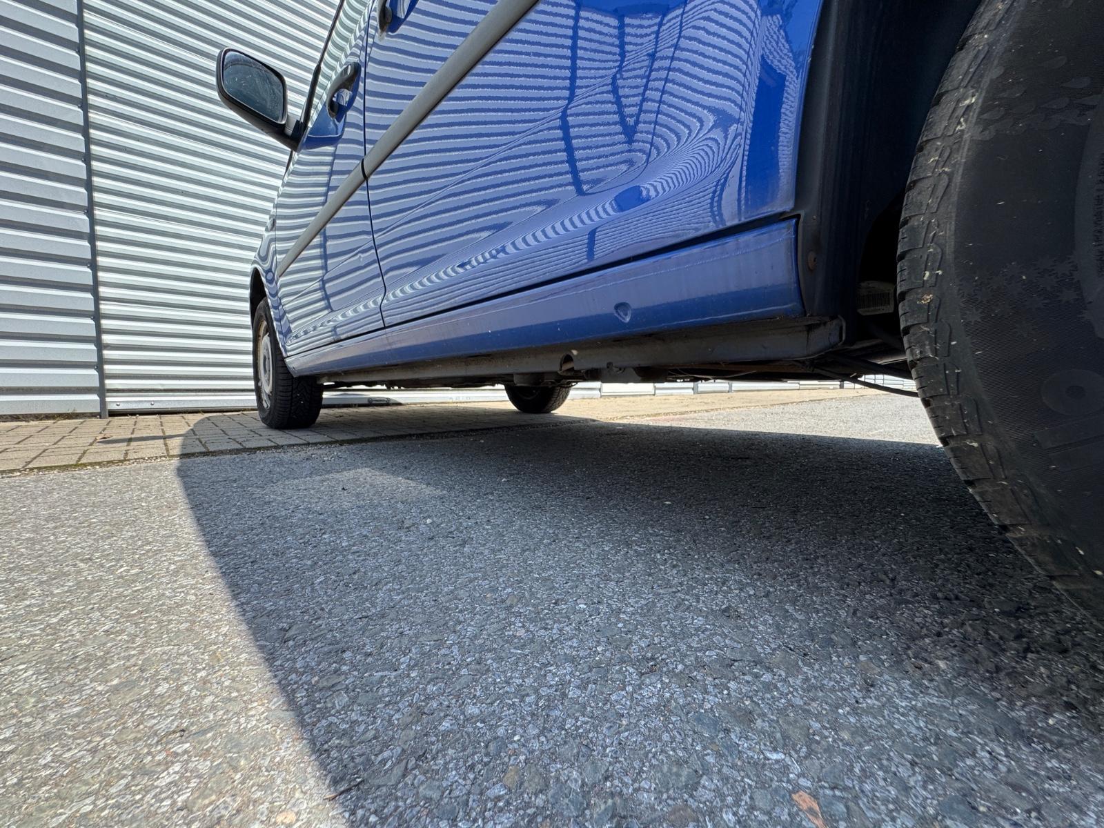 Volkswagen Caddy 1.4 Kasten-TÜV 09.28-Zahnriemen gewechselt