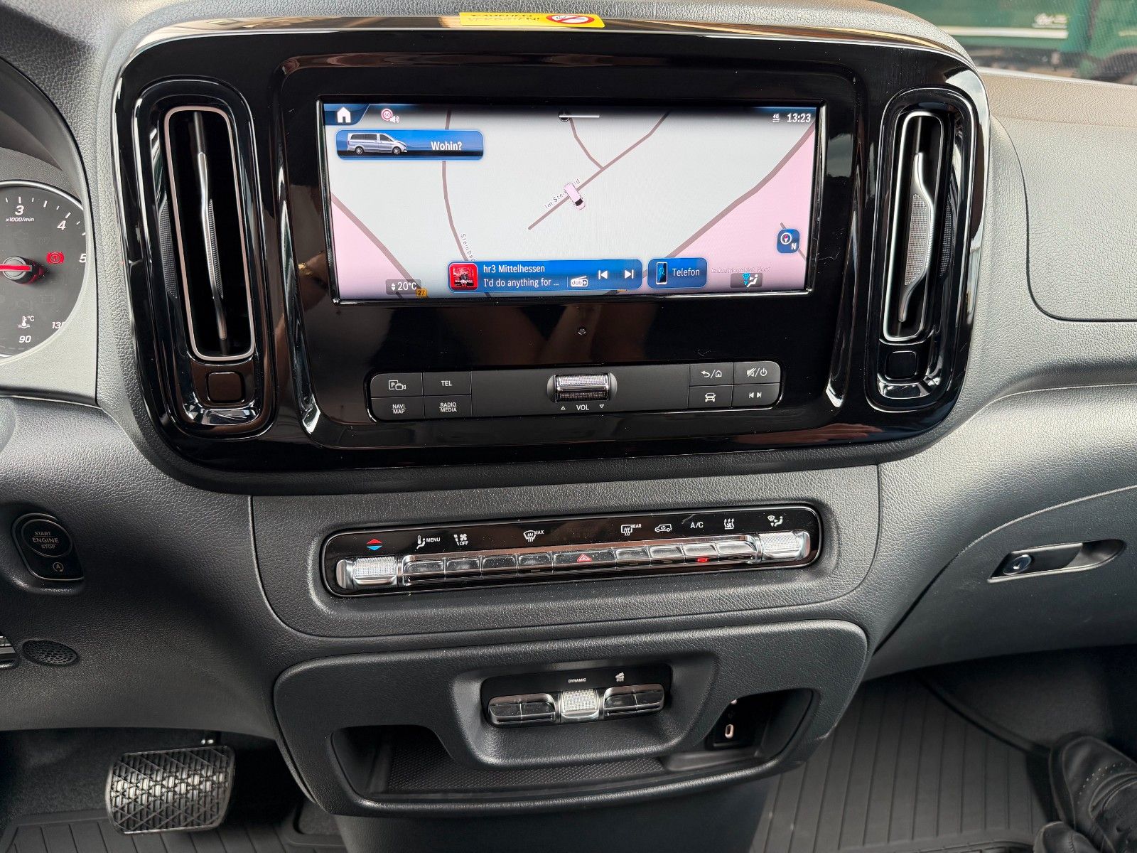 Fahrzeugabbildung Mercedes-Benz Vito 119 CDI Tourer 4x4 2xKlima AHK2,5to Stdheiz
