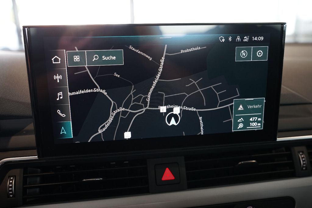 AUDI A4 Limousine 35 TDI S line | MMI Plus | AHK AUDI A4 Limousine 35 TDI S line | MMI Plus | AHK