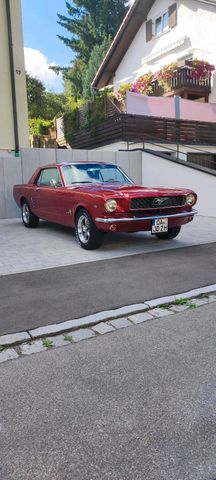 Ford Mustang 1966 V8