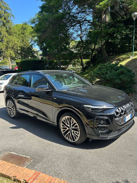 Image of Audi Q5