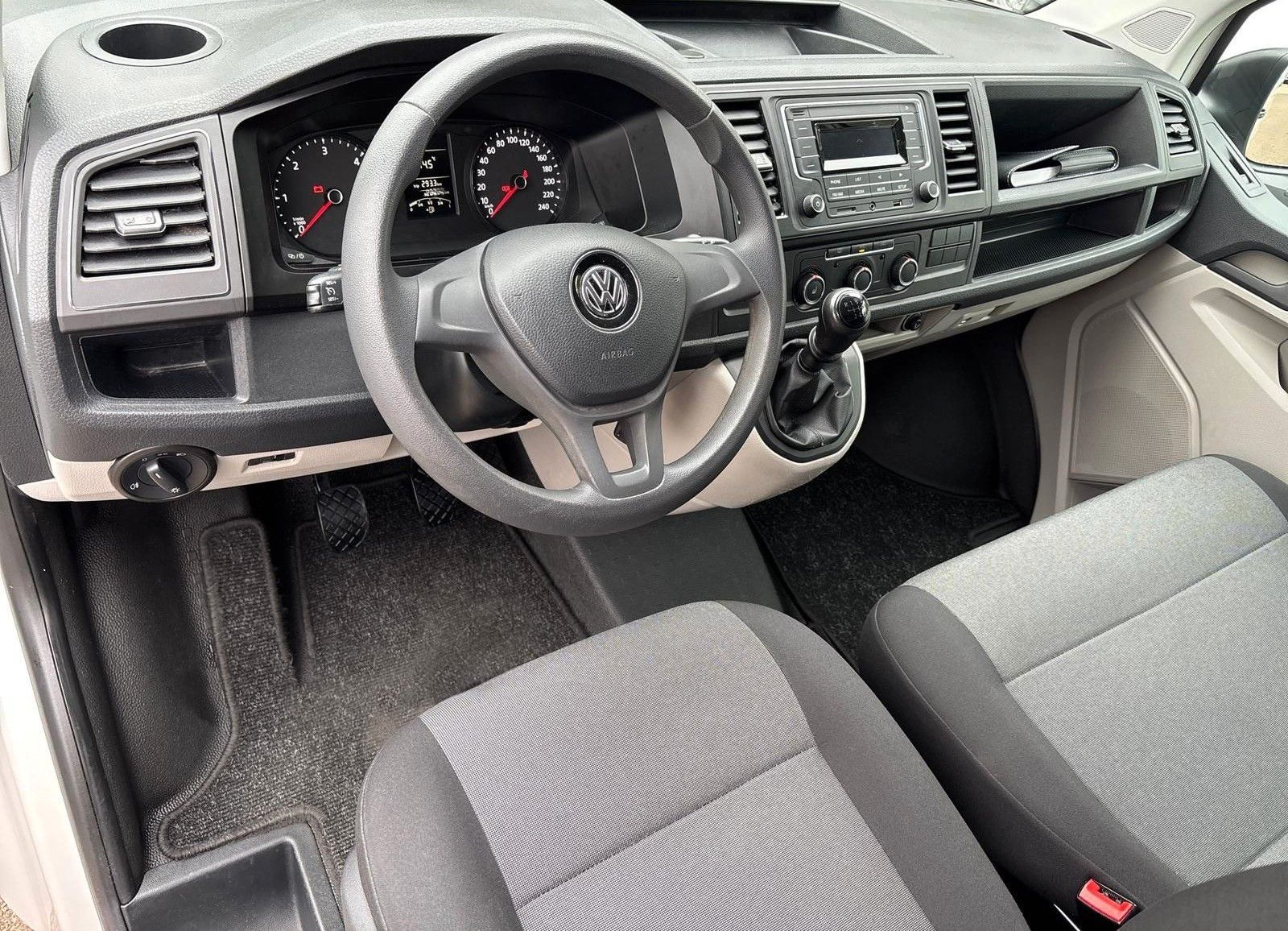 Volkswagen T6 CAMPER AUFSTELLDACH 6-SITZE 4-SCHLAFPLÄTZE foto 10