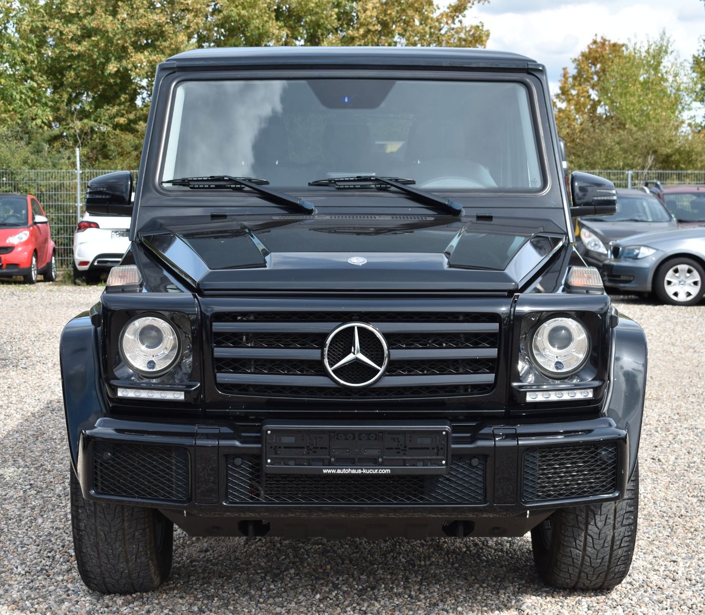 Fahrzeugabbildung Mercedes-Benz G 500 V8 1.HAND/AHK/SD/LEDER/KAMERA/TOTWINKEL