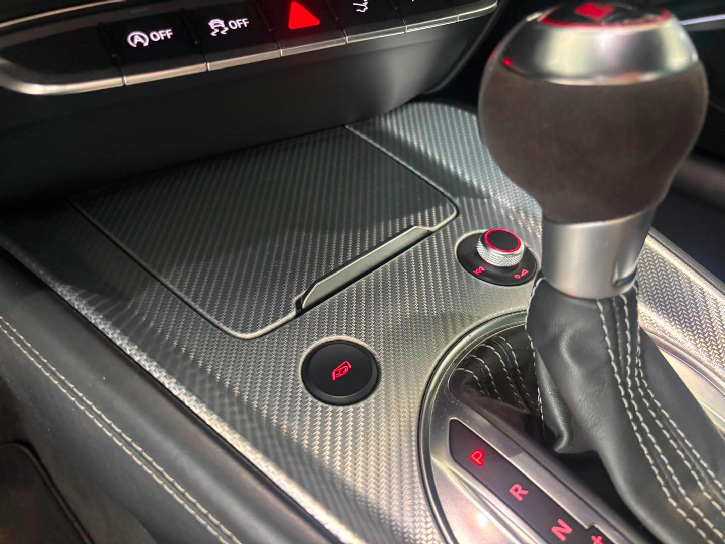 Audi TT RS Roadster 2.5 TFSI quattro