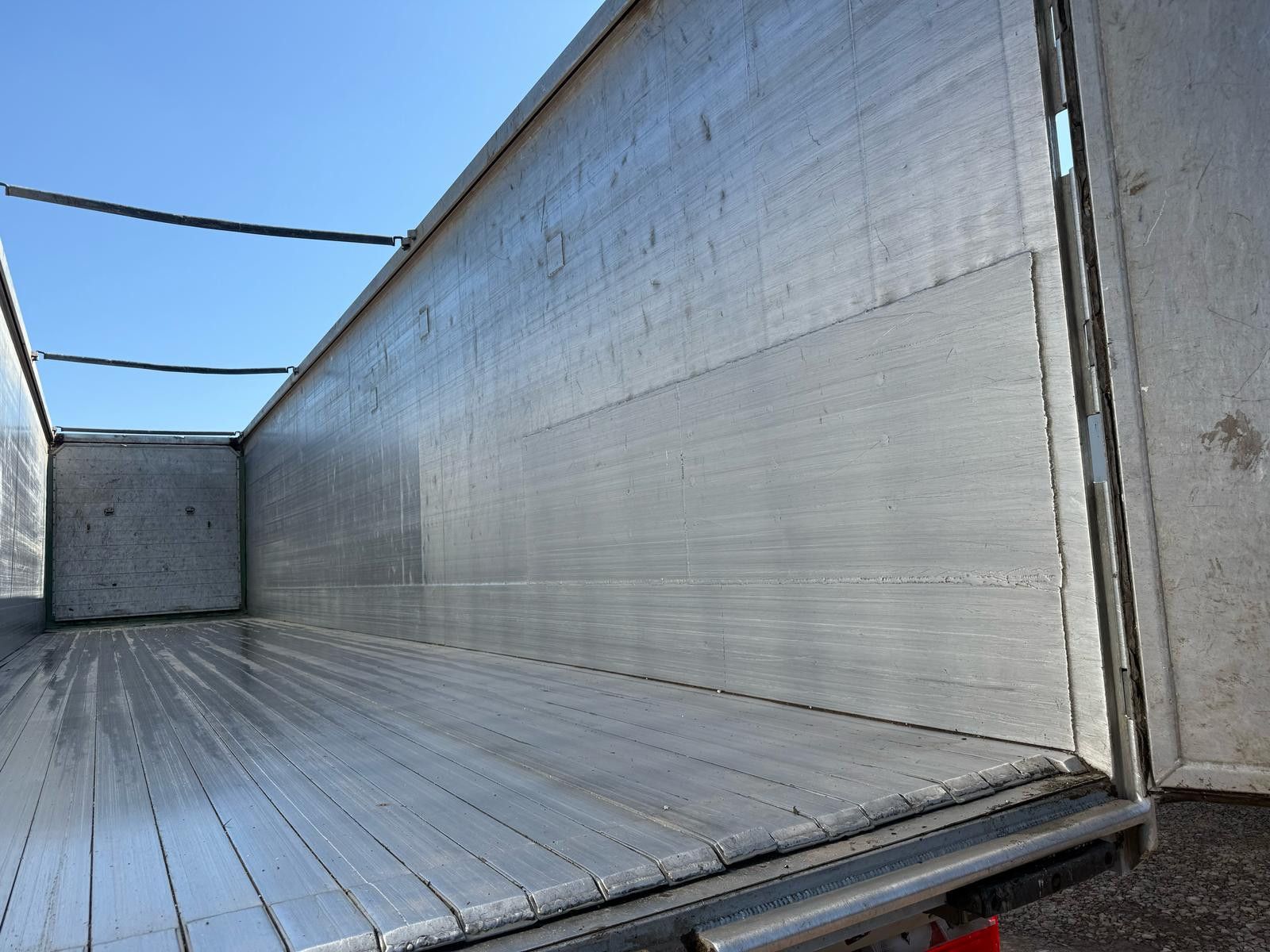 Fahrzeugabbildung Knapen K100 Schubboden 92m³ 10 mm Boden, top Zustand