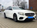 Mercedes-Benz E 300e AMG Line Night Paket - Mercedes-Benz E 300 mit Hybrid-Antrieb