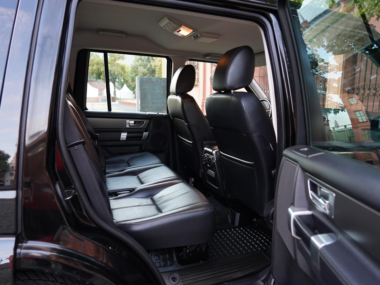 Land Rover Discovery 4 3.0 TDV6 Facelift | 245 ch | BVA | Suspension pneumatique | Caméra de recul | Cuir électrique chauffant | Attelage amovible 3 500 kg | Bi-xénon
