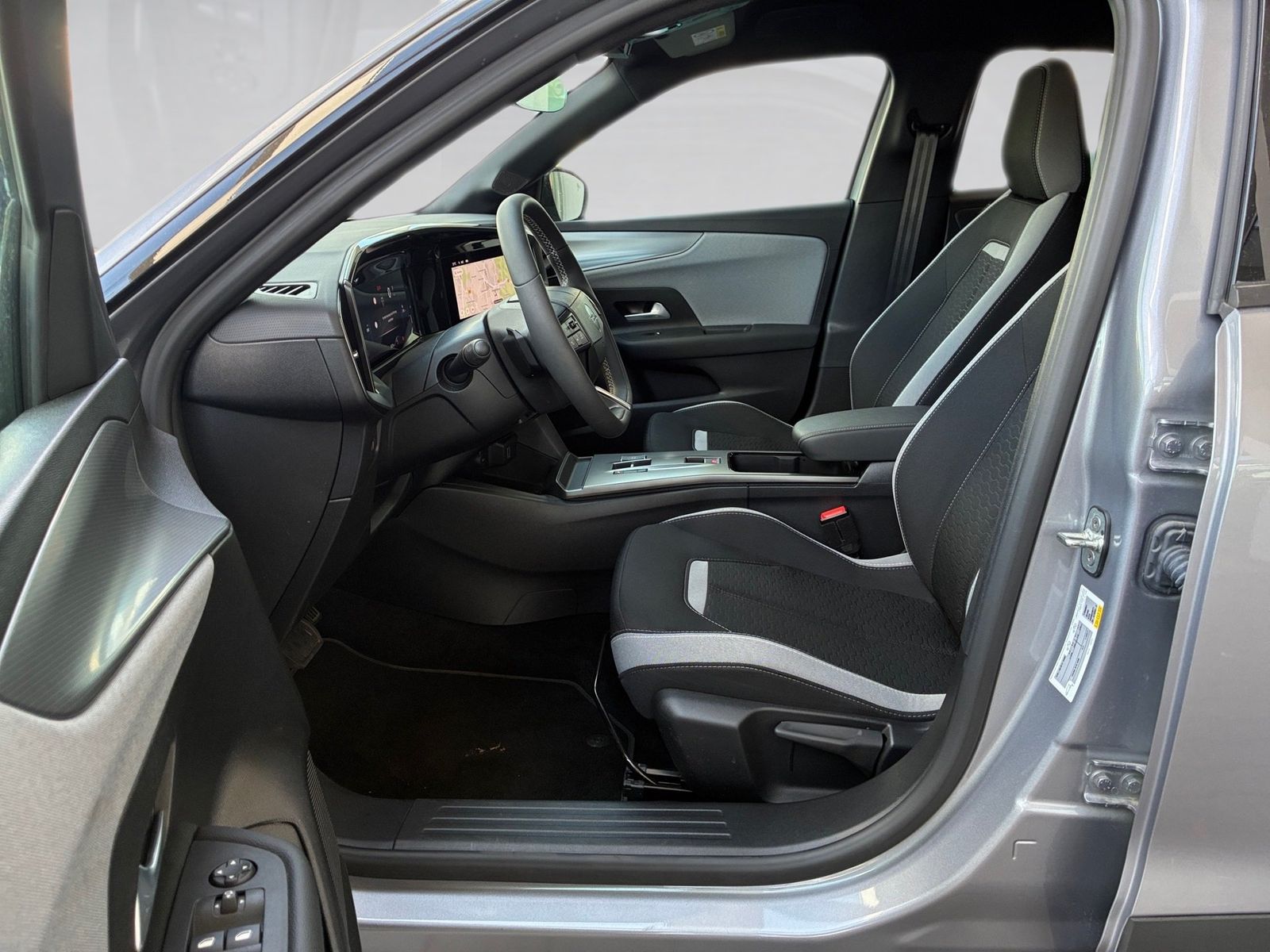 Fahrzeugabbildung Opel Mokka 1.2 Turbo Edition Kamera,LED,Navi,SHZ,PDC