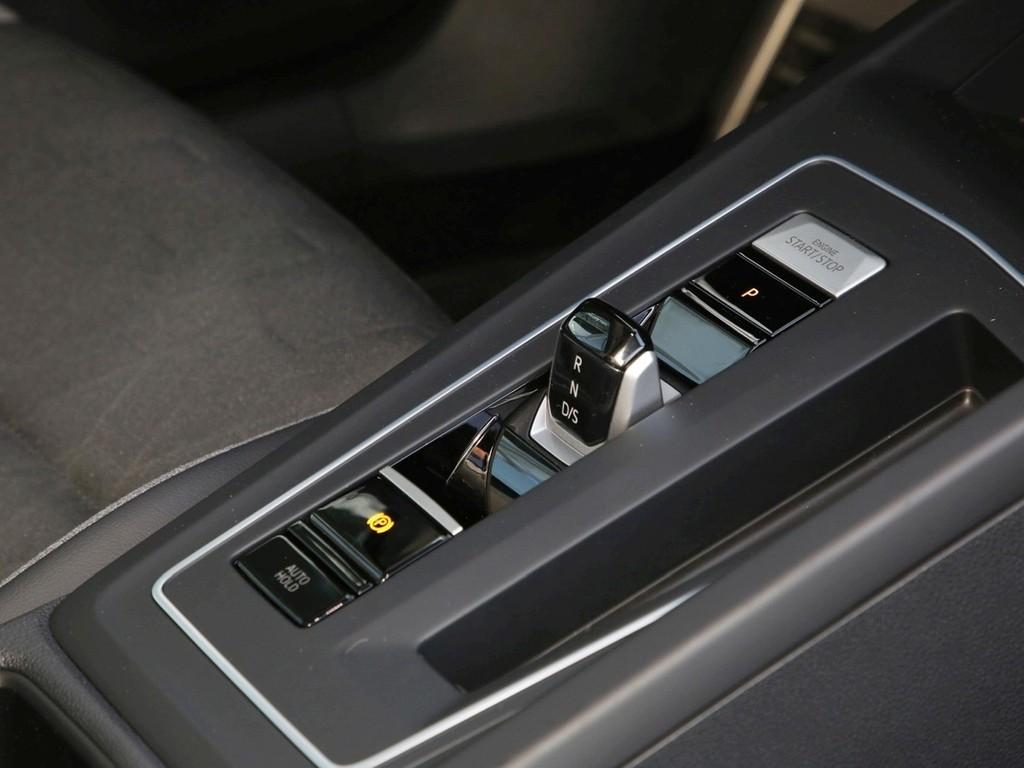 Volkswagen Golf Life 1.5 eTSI OPF 7-Gang-DSG Energy, миниатюра 10