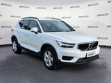 Volvo XC40 (2017-->) T2 Geartronic Momentum Core - Volvo: C 20