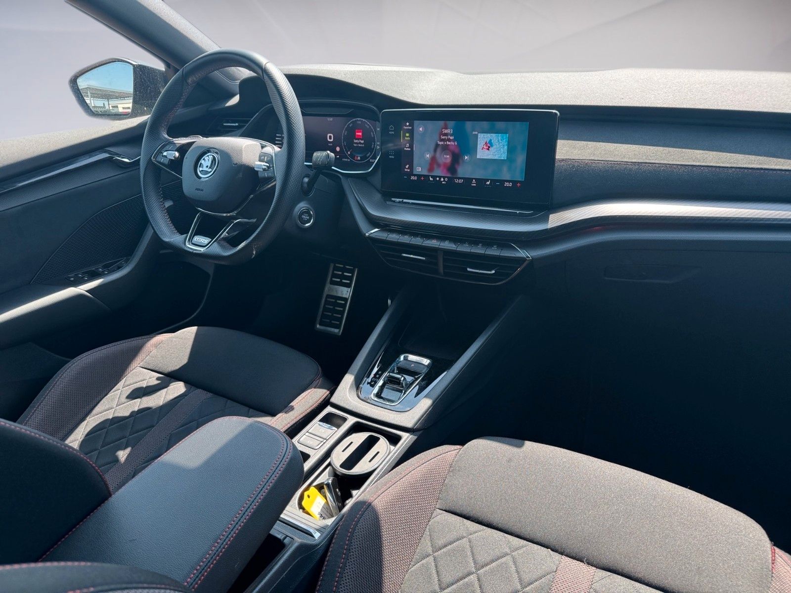 Fahrzeugabbildung SKODA Octavia Combi RS 2.0 TSI