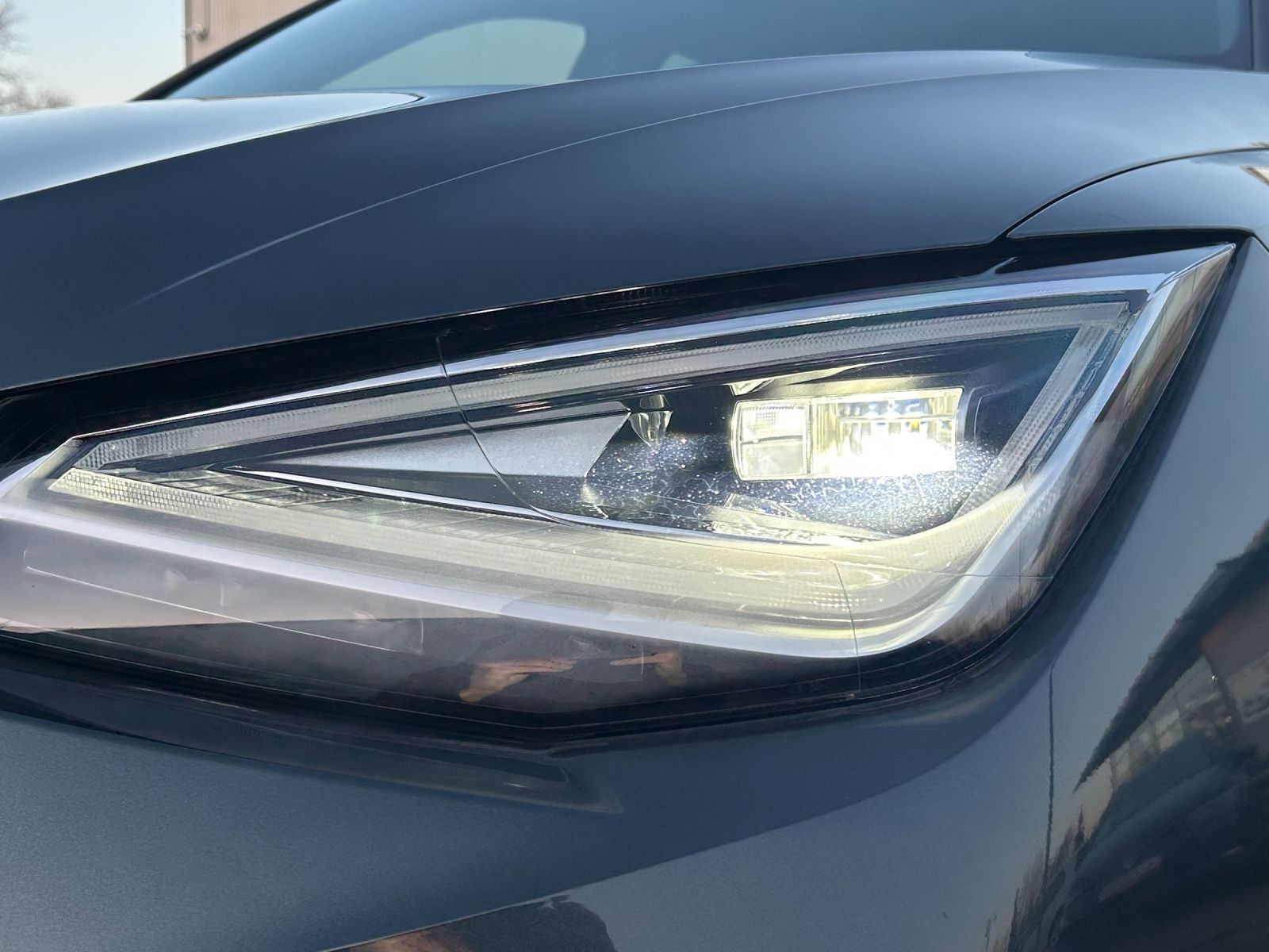 Fahrzeugabbildung SEAT Arona TSI FR-Line DSG LED Navi AID ACC RFK SH LM