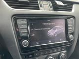 Skoda Octavia 2.0 TDI DSG Combi RS / TOP gepflegt  - Skoda Octavia mit Diesel-Antrieb: Beheizbare Frontscheibe, Kombi