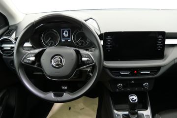 Skoda Fabia Tour 1,0 TSI NAVI AHZV SHZ Kamera