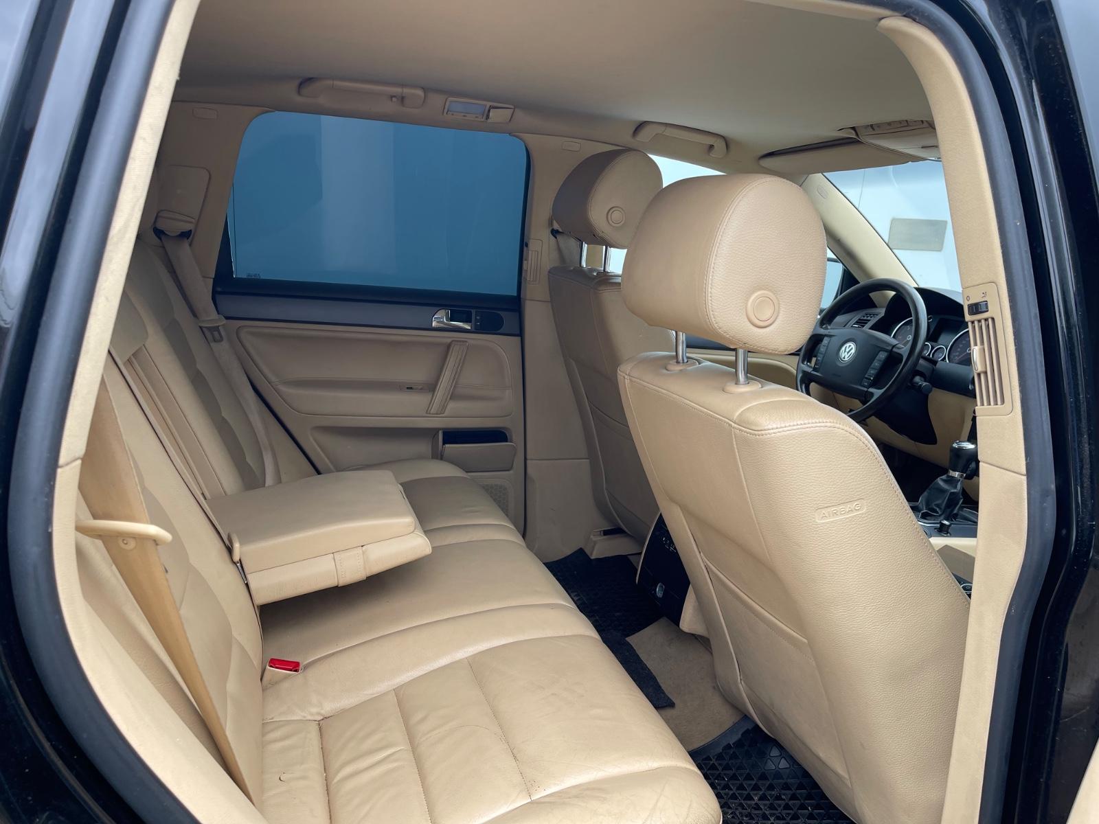 Volkswagen Touareg 2004 — photo 10