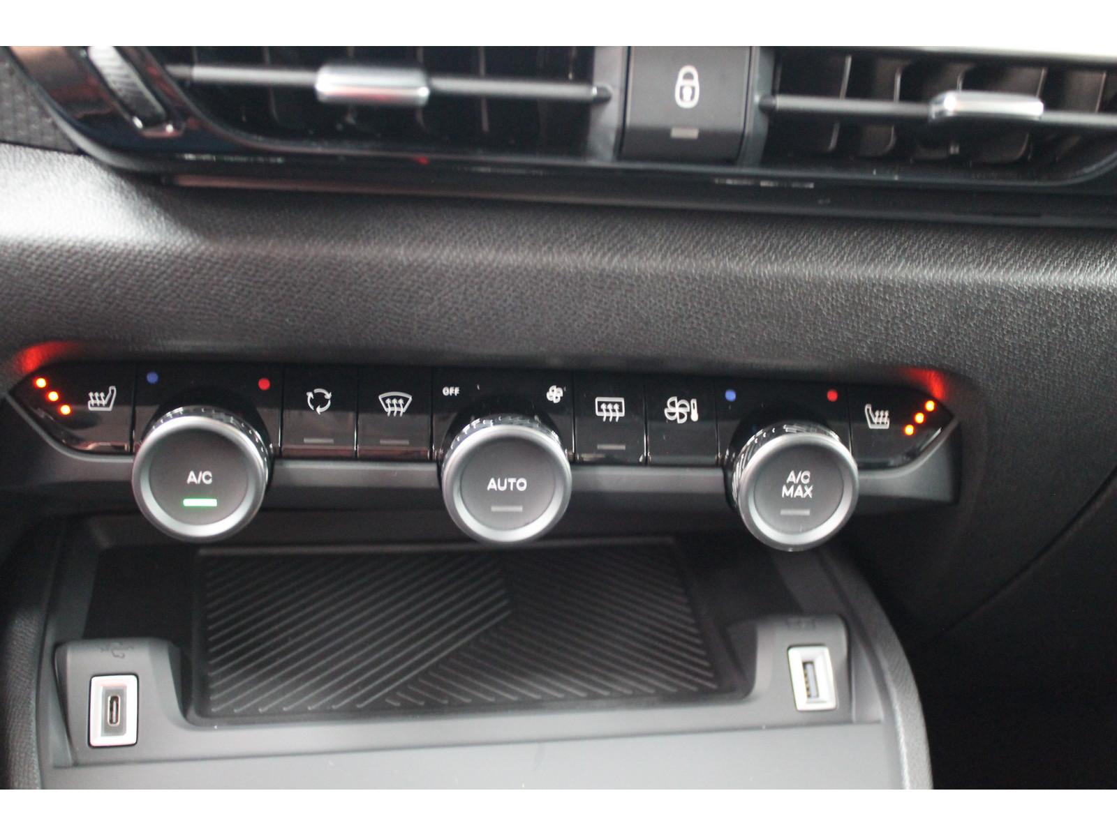 Citroën C4 PureTech 130 S&S EAT8 Plus